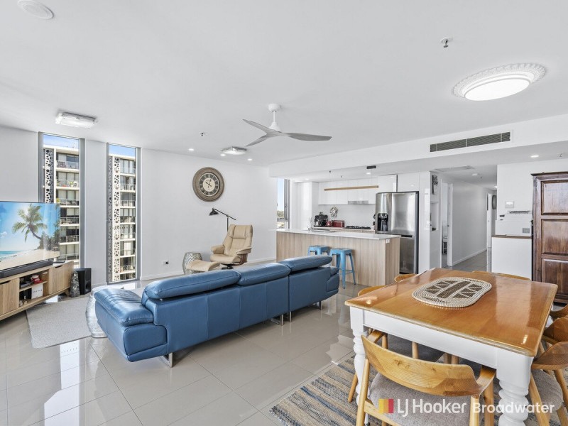 908/378 Marine Parade, Labrador QLD 4215