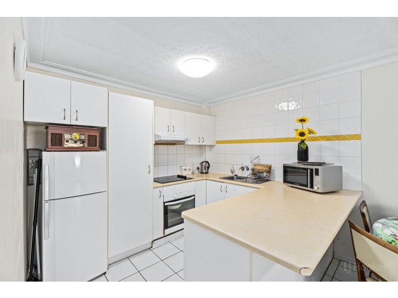2/91 Queen Street, Southport QLD 4215