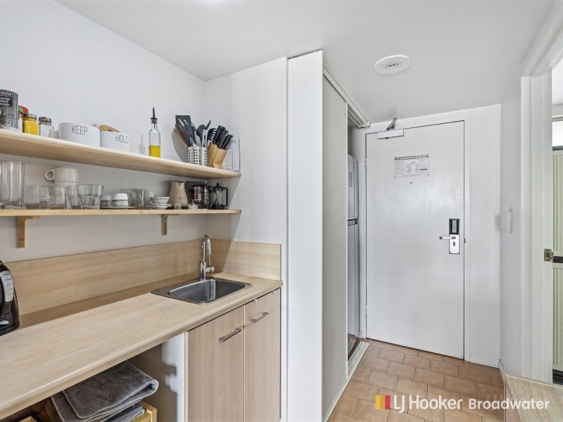 2010/56 John Lund Drive, Hope Island QLD 4212
