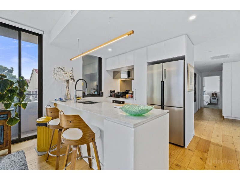 310/110 Frank Street, Labrador QLD 4215