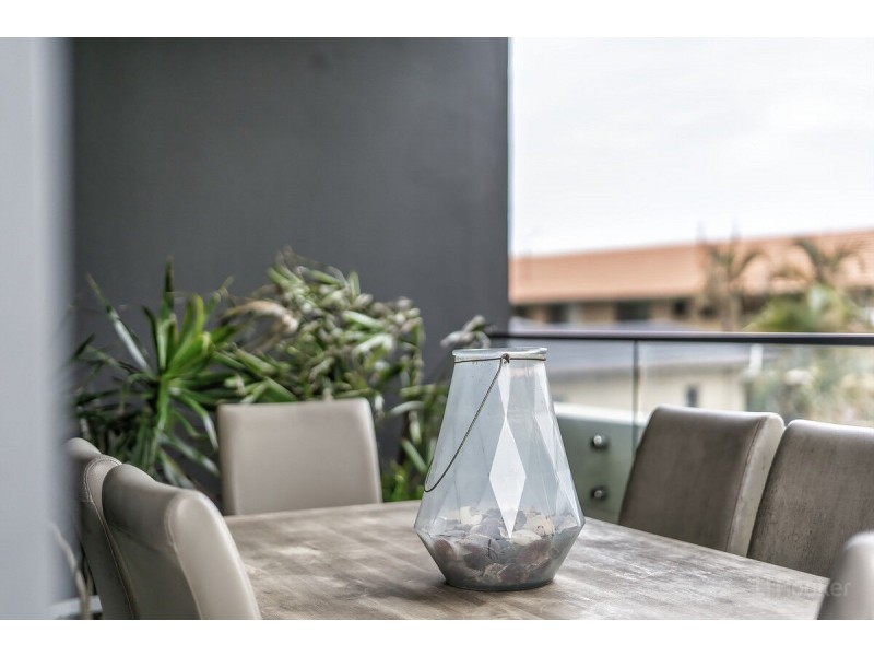 310/110 Frank Street, Labrador QLD 4215