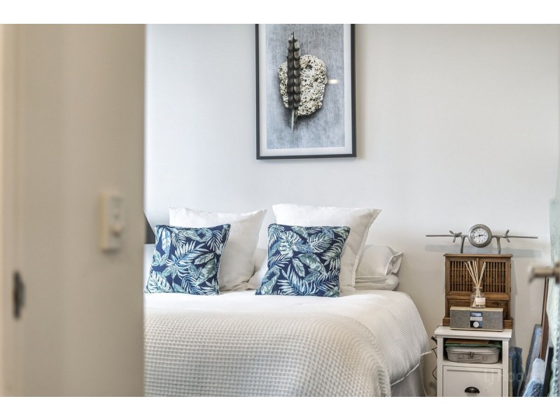 310/110 Frank Street, Labrador QLD 4215