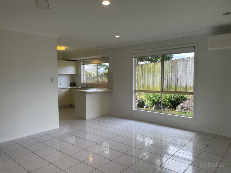 75 Cootharaba Drive, Helensvale QLD 4212