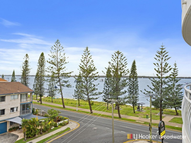 34/510 Marine Parade, Biggera Waters QLD 4216