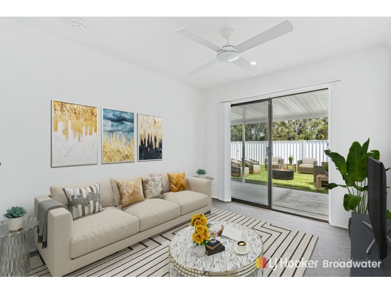 1/146 Kumbari Avenue, Labrador QLD 4215