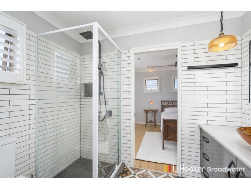 37 Ingles Circuit, Arundel QLD 4214