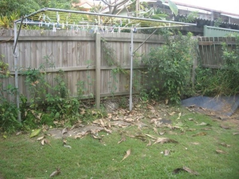 8/34 Labrador Street, Labrador QLD 4215