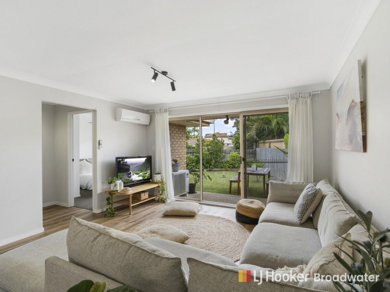 11/21 Usher Avenue, Labrador QLD 4215