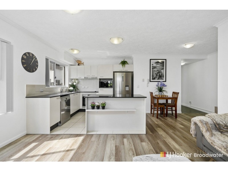 6/77 Brighton Street, Biggera Waters QLD 4216