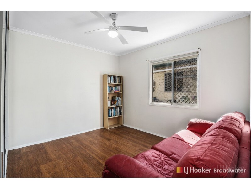 1/5 Proud Street, Labrador QLD 4215
