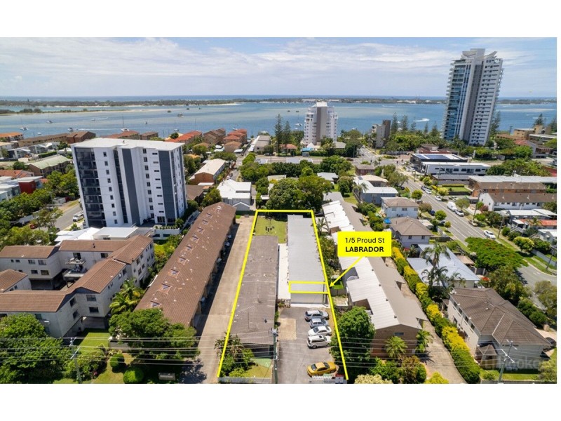 1/5 Proud Street, Labrador QLD 4215
