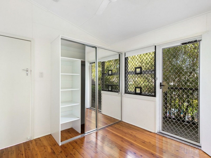 4/1 Sandy Court, Southport QLD 4215