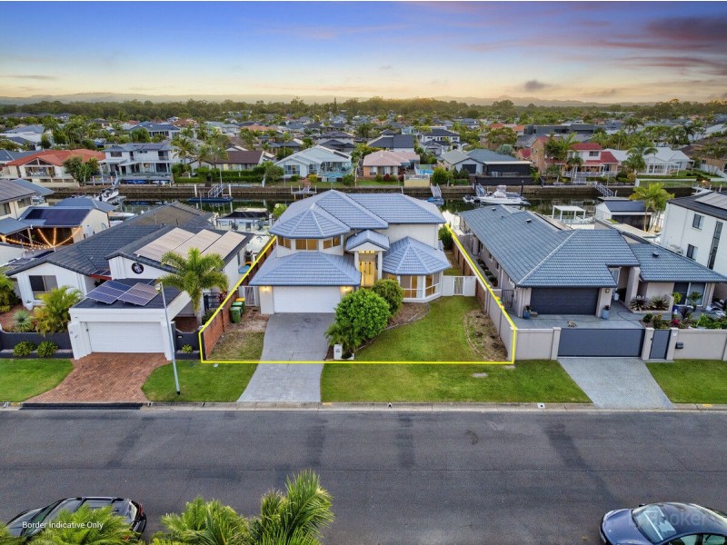 12 Midnight Court, Runaway Bay QLD 4216