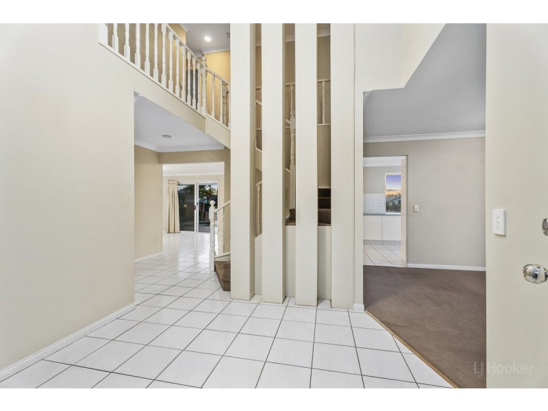 12 Midnight Court, Runaway Bay QLD 4216