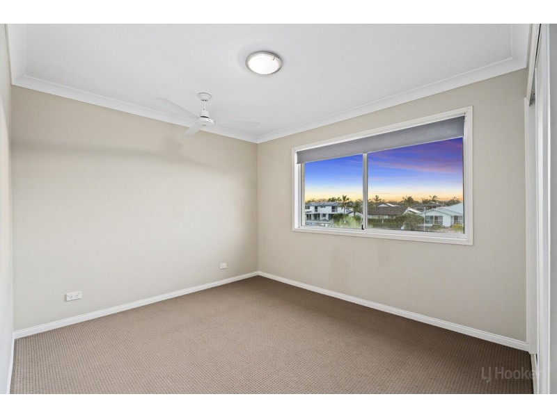 12 Midnight Court, Runaway Bay QLD 4216