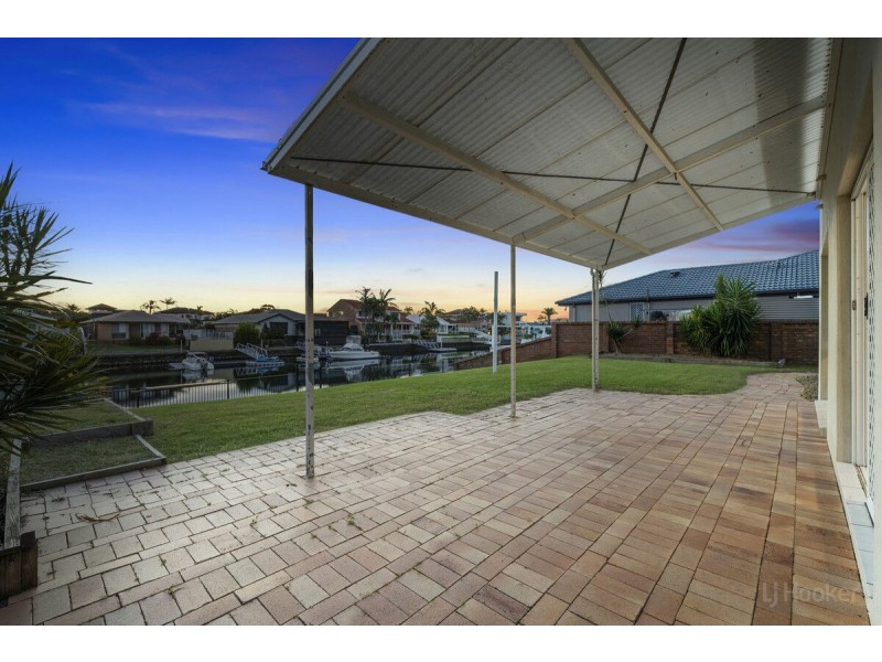 12 Midnight Court, Runaway Bay QLD 4216