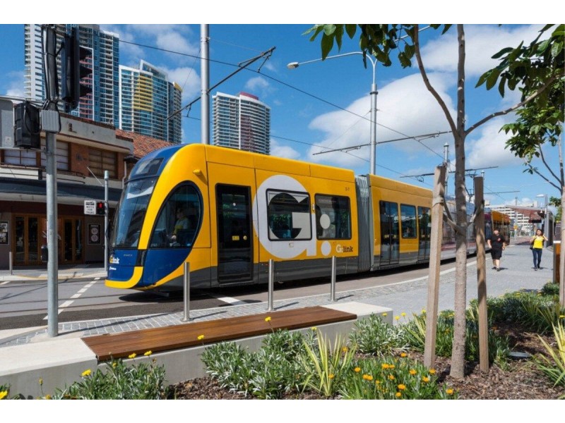 8/198 Marine Parade, Labrador QLD 4215