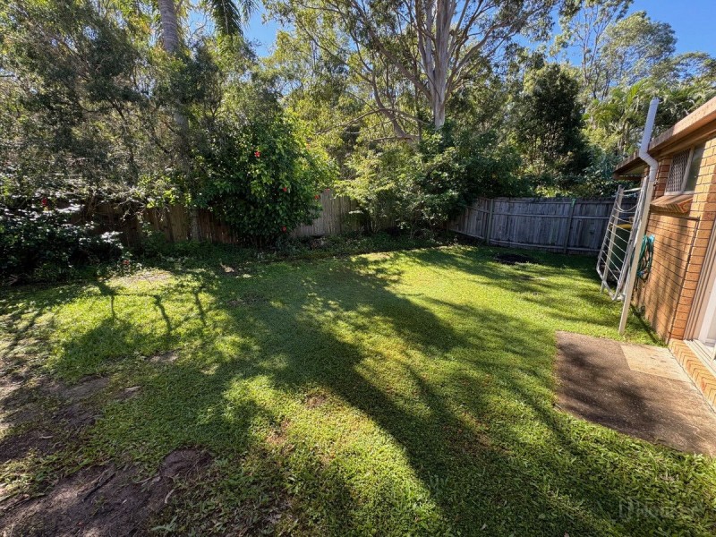 8/88 Village Way, Oxenford QLD 4210