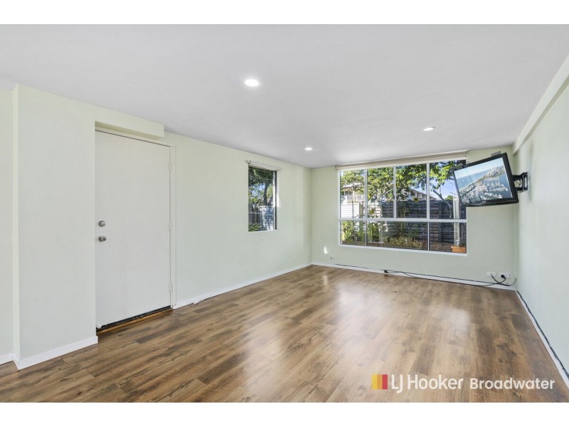 53 Imperial Parade, Labrador QLD 4215