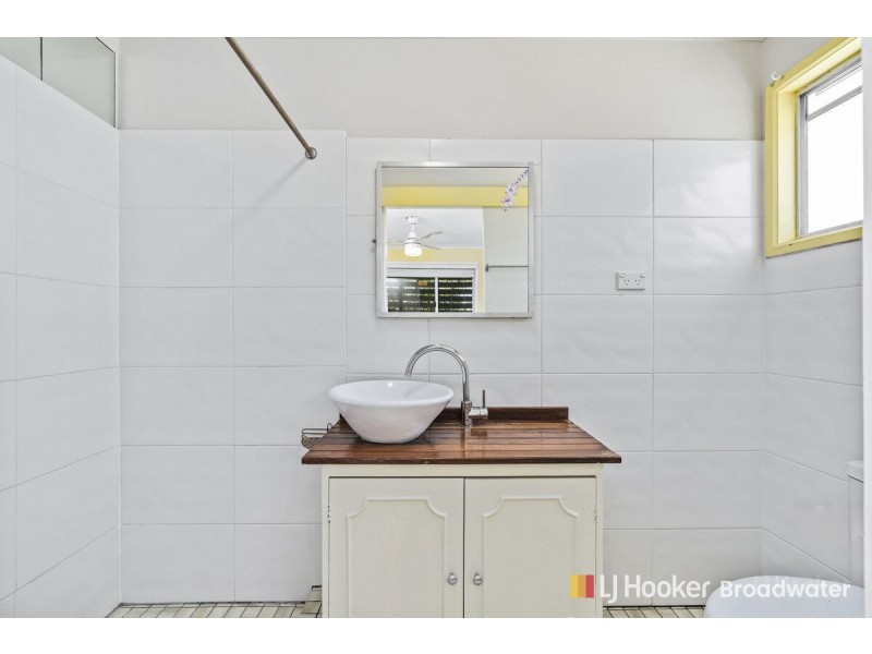 53 Imperial Parade, Labrador QLD 4215