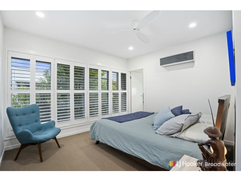2/32 Parr Street, Biggera Waters QLD 4216