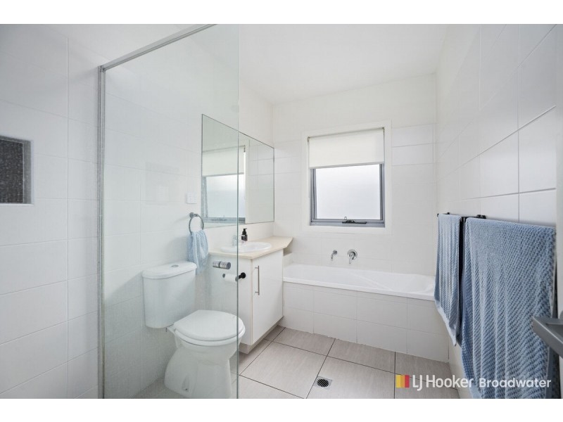 2/32 Parr Street, Biggera Waters QLD 4216