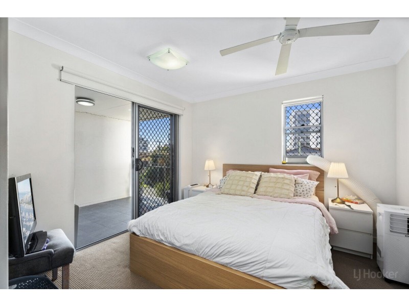 14/14-16 Proud Street, Labrador QLD 4215