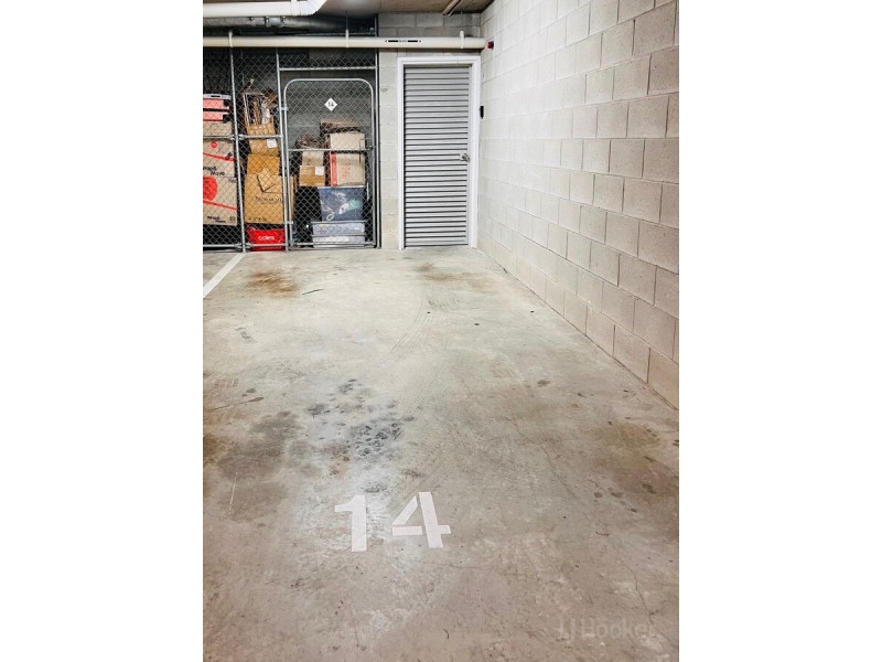 14/14-16 Proud Street, Labrador QLD 4215
