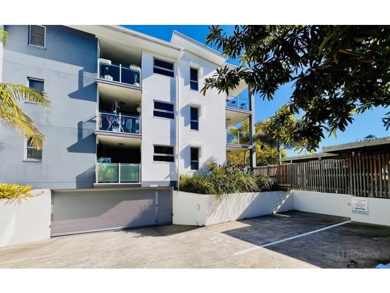 14/14-16 Proud Street, Labrador QLD 4215