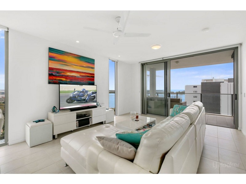 1211/17 Bath Street, Labrador QLD 4215