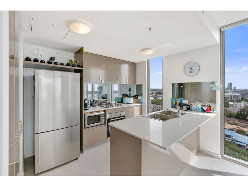 1211/17 Bath Street, Labrador QLD 4215