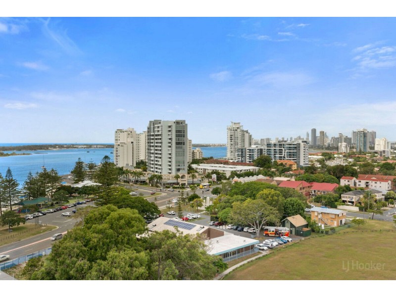 1211/17 Bath Street, Labrador QLD 4215