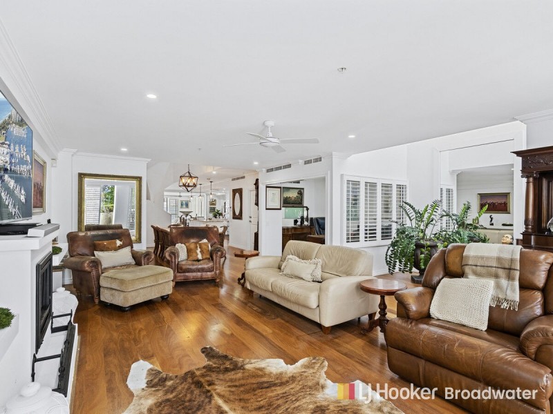 103/212-214 Marine Parade, Labrador QLD 4215