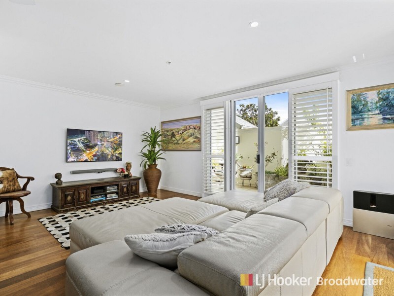 103/212-214 Marine Parade, Labrador QLD 4215