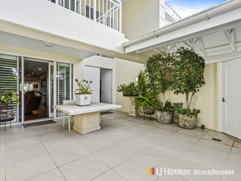 103/212-214 Marine Parade, Labrador QLD 4215