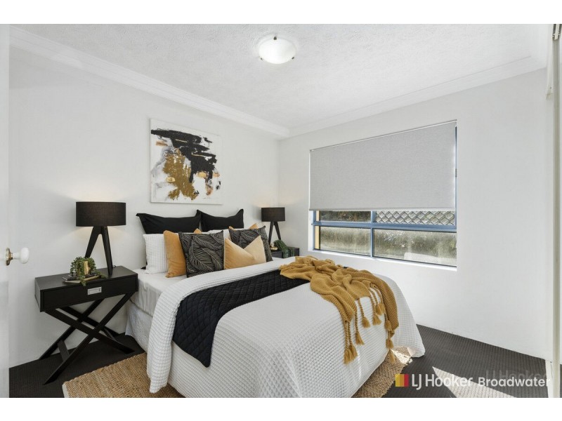 9/89 Frank Street, Labrador QLD 4215