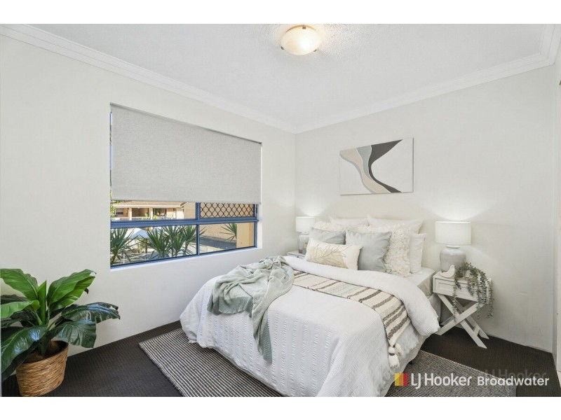 9/89 Frank Street, Labrador QLD 4215