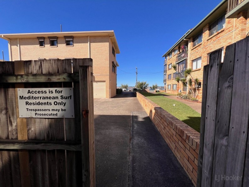 9/89 Frank Street, Labrador QLD 4215