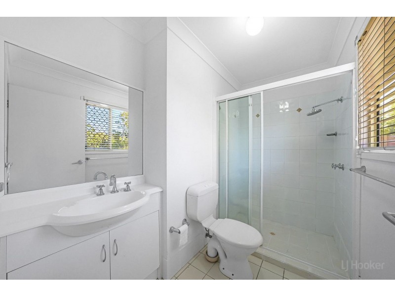 10/183 Government Road, Labrador QLD 4215