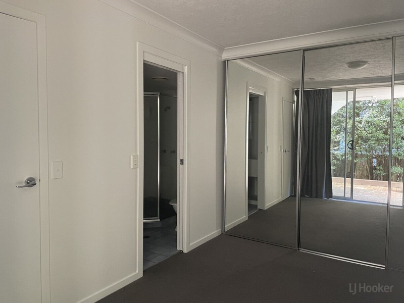 3/130 Marine Parade, Southport QLD 4215