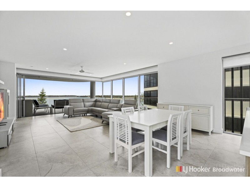 4/536 Marine Parade, Biggera Waters QLD 4216