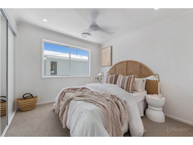 1/41 Billington Street, Labrador QLD 4215