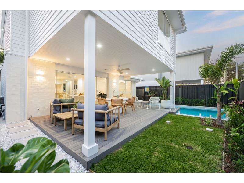 1/41 Billington Street, Labrador QLD 4215