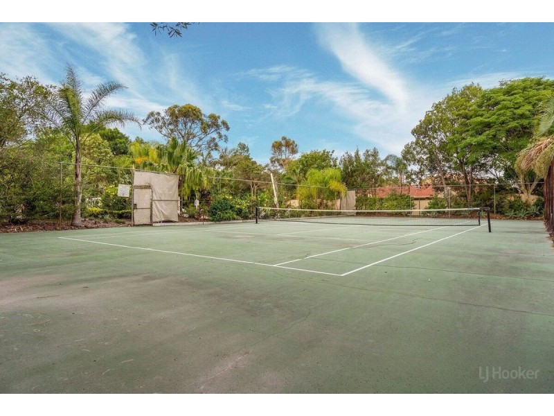 214/641 Pine Ridge Road, Biggera Waters QLD 4216