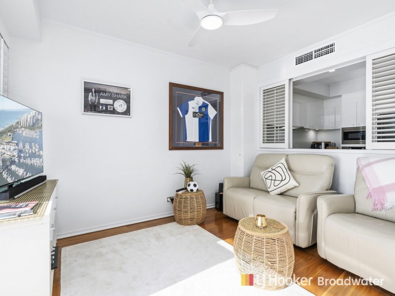 127/326 Marine Parade, Labrador QLD 4215