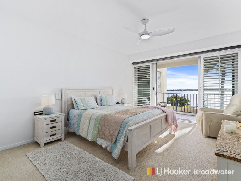 127/326 Marine Parade, Labrador QLD 4215