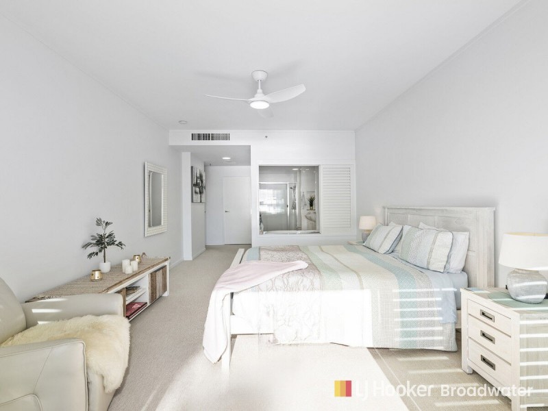 127/326 Marine Parade, Labrador QLD 4215