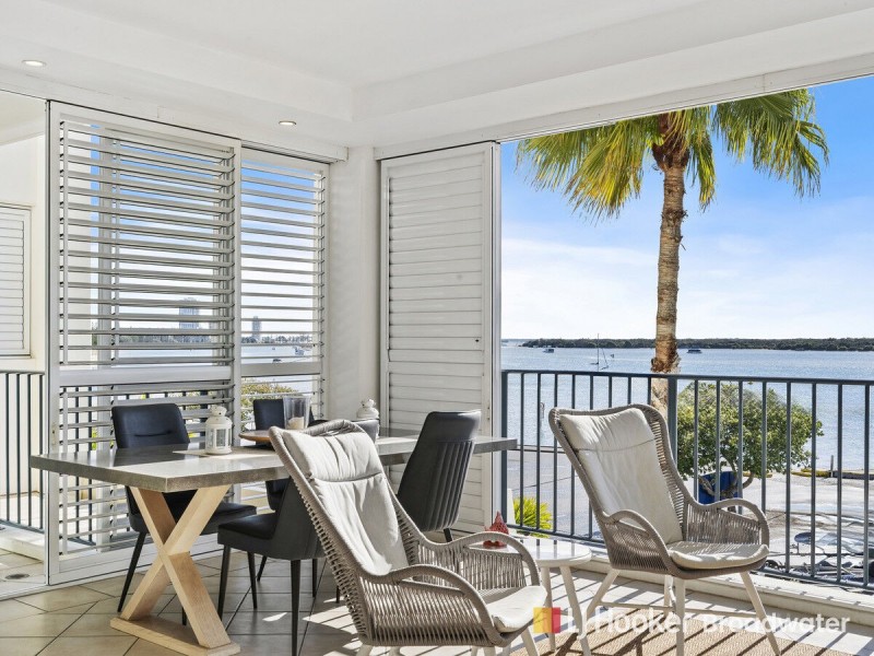 127/326 Marine Parade, Labrador QLD 4215