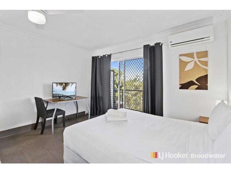 28/125 Frank Street, Labrador QLD 4215