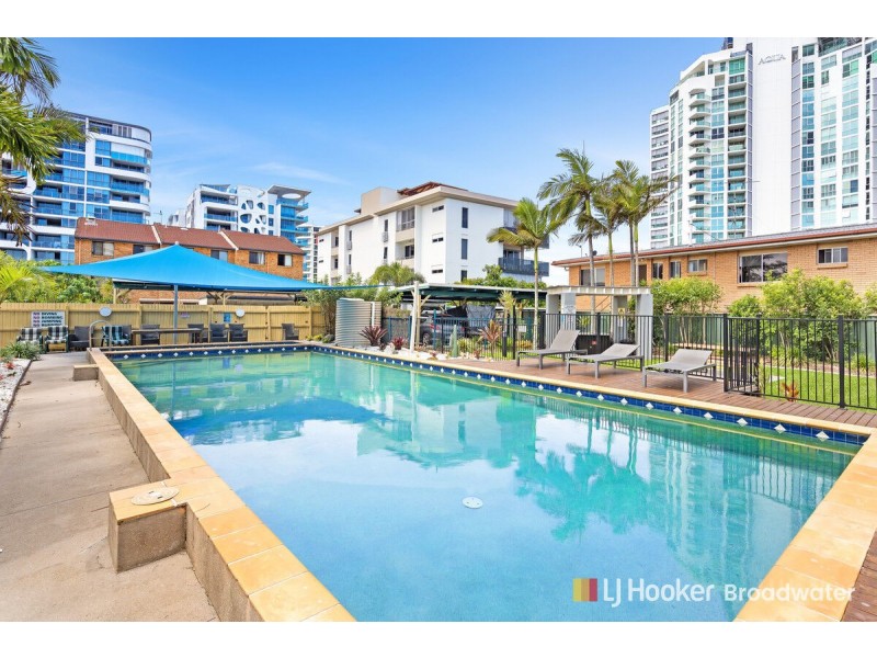 28/125 Frank Street, Labrador QLD 4215